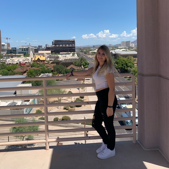 meet the posher - Picture 1 of 1